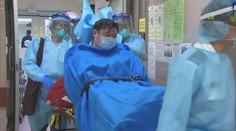 První podezření na koronavirus na Slovensku! V Číně má už 56 obětí