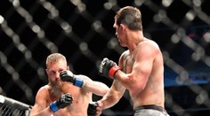 Trapas na UFC: Soupeře chtěl trefit kolenem, sám skončil na zadku