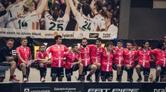 Chodov vysvlékl růžovou, na charitu vybral téměř 200 tisíc!