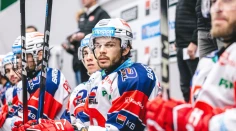 Třináct zápasů stačilo. Pardubice se loučí s kanadským útočníkem