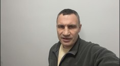 ON-LINE: Kyjev obklíčený není, stále bojujeme, prohlásil mluvčí starosty Klička