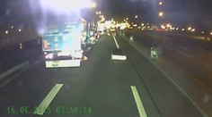 VIDEO: Čeští řidiči se potýkají s uprchlíky! Ti jim takhle ničí auta