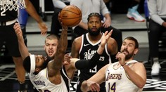 Bitvu o Los Angeles vyhráli Clippers! 76ers prohráli s Memphisem