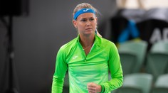 Bouzková má formu, opět postoupila do čtvrtfinále. Dále jde i Svitolinová