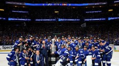 Tampa zvládla poslední krok, před svými fanoušky obhájila Stanley Cup