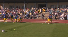 Český rekord v Neratovicích. Na fotbal přišly tři tisíce dětí