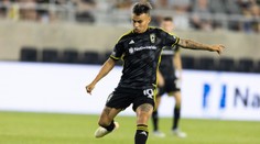 Jako Patrik Schick. Armén vstřelil v MLS nádherný gól přes půl hřiště