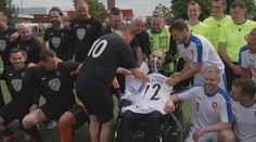 V benefičním utkání se vybraly desítky tisíc pro pacienty s ALS. Pomohl i Siegl