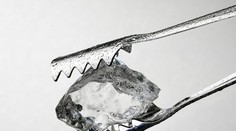 Dáváte si do pití led? Skoro půlka neprošla kontrolou na bakterie
