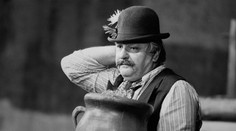 Zemřel herec a zpěvák Karel Gult. Diváci ho znají z oblíbených českých komedií