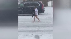 ZÁHADNÉ VIDEO: Žena bez kalhotek pobíhala bosá ve vánici!