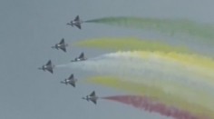 VIDEO: Dechberoucí letecká show k 70. výročí čínského letectva