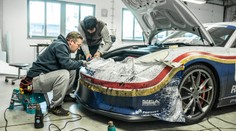 GT4 Rothmans - velkolepá oslava motorsportu Made in Czech