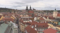 Obce mají na účtech miliardy, měly by je posílat státu, tvrdí poradci vlády