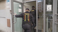 Zloděj zkoušel vykrást stejný obchod podruhé. Napáchal škodu za 120 tisíc