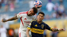 Boca Juniors sahala po vítězství, zpražila ji argentinská legenda