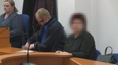 Žena měla držet dítě nad šachtou, pak ho nechala na silnici!