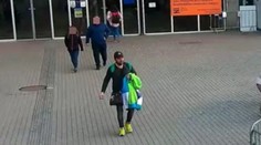 Hrozný zážitek: Muž ve vlaku opakovaně onanoval před mladou dívkou