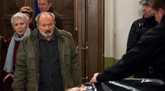 Lidská zrůda! Přivázal psa za auto a táhl ho ulicí