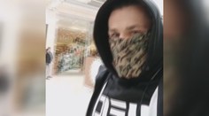 V Londýně mají Vémolu za zloděje, přitom jen chrání sebe a ostatní