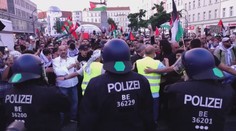 Cizinci pryč, křičela skupina mladých Němců. Situace v zemi se vyostřuje