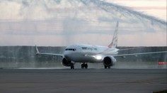 Letadlo Smartwings při vzletu drhlo o ranvej. Pak nedodrželo závazné instrukce