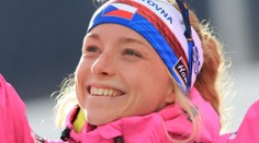 Ženský sprint vyhrála Eckhoffová. Davidová střílela bezchybně a je třetí