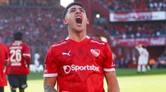 Yamal i Rice ostrouhali. Gólem roku se staly parádní nůžky Argentince