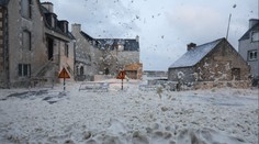 Bouře Ciarán už pustoší Evropu: Sedm mrtvých, výpadky proudu i dopravní kolaps