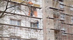 Češi si raději na rekonstrukci půjčí v bance než u rodiny
