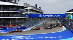 Sprintové double pro McLaren, třetí Leclerc. Antonelli dostal penalizaci