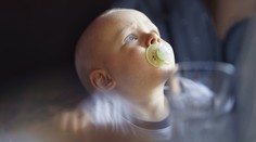 Varování pro rodiče: Výrobce stahuje dudlíky z trhu, jsou pro děti nebezpečné