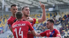 Převýšov, Vyšehrad, teď vede ligu v Polsku! Petrášek poznává nároďák