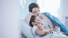 Pozor na teplotu vody. V Česku se opět šíří smrtící legionelóza. PŘEHLED