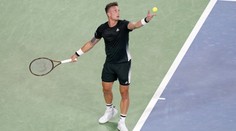 Lehečka po zranění září. Neztratil set a vyřadil světovou pětku
