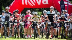 NOVA CUP 2017: Gočárovy schody a 6 náročných maratonů!