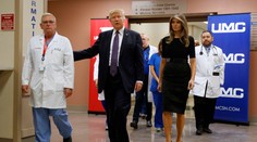 Las Vegas truchlí za oběti střelby, město navštívil i prezident Trump