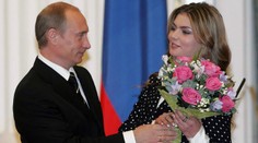 Putinova milenka má nakupovat luxusní sídla v Turecku. Chce se vyhnout sankcím