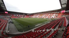 Fotbalové stadiony se mohou z poloviny zaplnit. Kolik lístků kluby nabídnou?