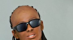 Úžasná proměna: Z Adama Mišíka se stal Stevie Wonder!