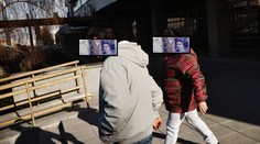 Luxus za 100 000 Kč! Brali sociální dávky v Česku i v Británii