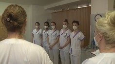 Praktická maturita na zdravotnické škole: Takhle probíhá, uspěli všichni