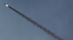 Írán přitvrzuje. Zaútočil raketami a drony v další zemi, mezi oběťmi jsou děti