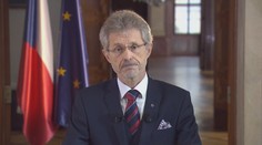 Jsme skvělou a silnou zemí, prohlásil Vystrčil. Chválil solidaritu občanů