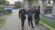 Mladík zaútočil na Jičínsku na své rodiče. Matce vyhrožoval zabitím
