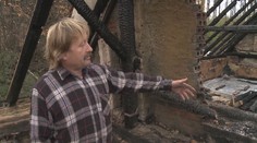 Při požáru přišli o všechno. Teď si navíc musí zbourat vlastní dům