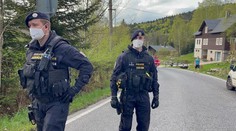 Muž v Liberci zastřelil manželku, potom postřelil sebe. V nemocnici zemřel