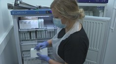 Praktici nemají koho očkovat. Vakcíny se jim hromadí, termíny nabízí ihned