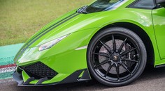 Lamborghini chystá levnější model. SUV bude asi už v Ženevě