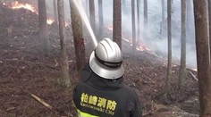 Japonsko čelí největšímu lesnímu požáru za 30 let. Evakuováno je přes dva tisíce lidí